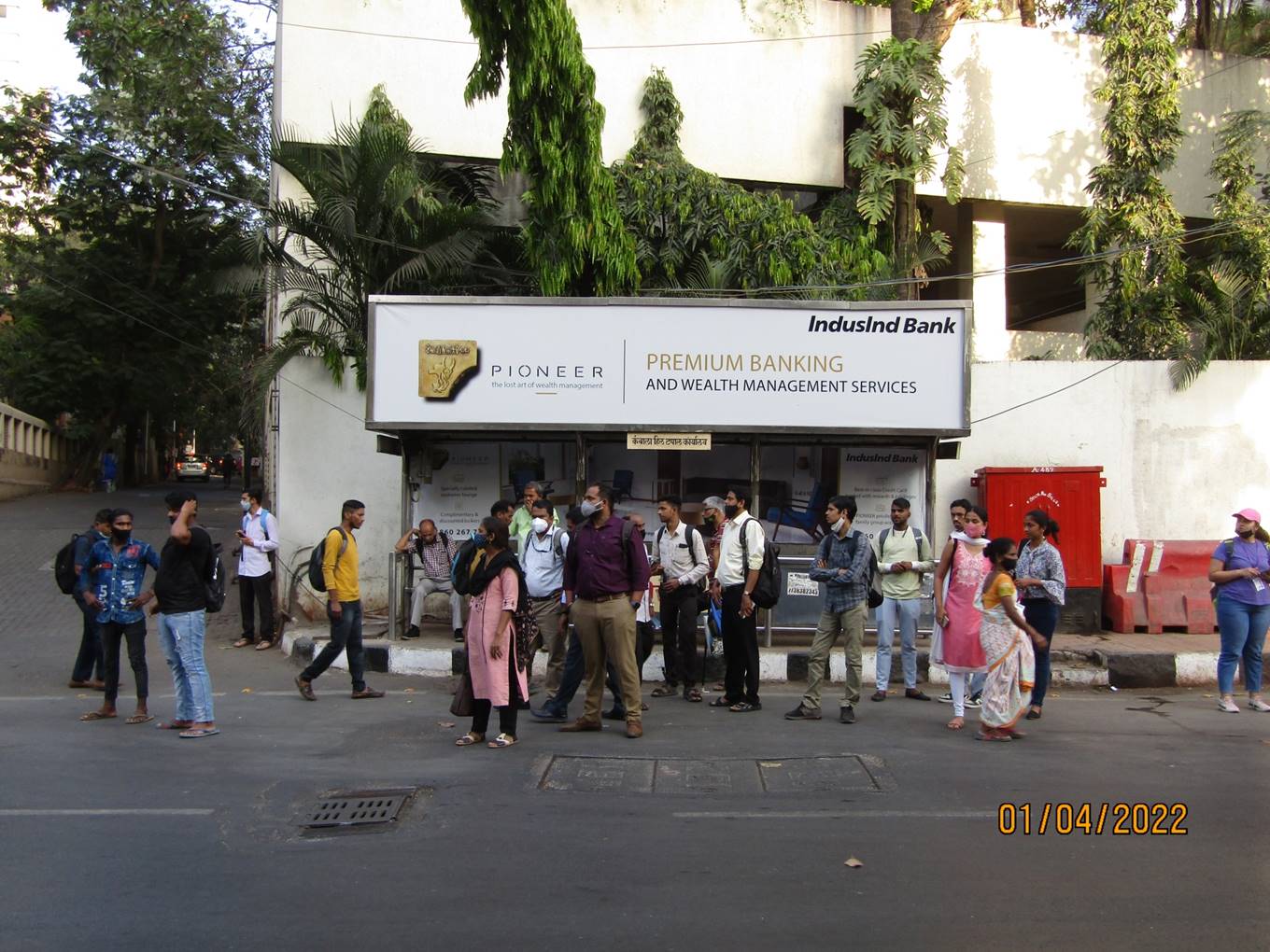 Bus Queue Shelter - Gopalrao Deshmukh Marg - Cumballa Hill Post
 Office Opp. Dominos,   Peddar Road,   Mumbai,   Maharashtra