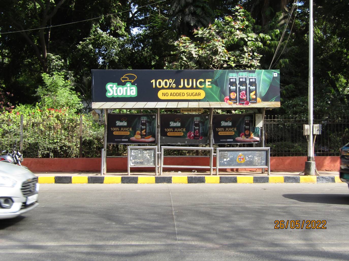 Bus Queue Shelter - Dr. E Moses Road - Mahalaxmi Race Course Nr. (vatsalabai) Wellington Club, Mahalakshmi, Mumbai, Maharashtra Bus Queue Shelter - Dr. E Moses Road - Mahalaxmi Race Course Nr. (vatsalabai) Wellington Club, Mahalakshmi, Mumbai, Maharashtra