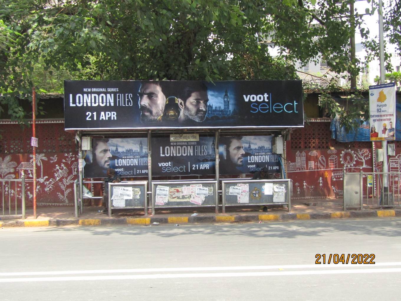 Bus Queue Shelter - Madhan Mohan Malviya Road - Vasantrao Naik
Chowk Near Sardar Pav Bhaji, Tardeo, Mumbai, Maharashtra Bus Queue Shelter - Madhan Mohan Malviya Road - Vasantrao Naik
Chowk Near Sardar Pav Bhaji, Tardeo, Mumbai, Maharashtra