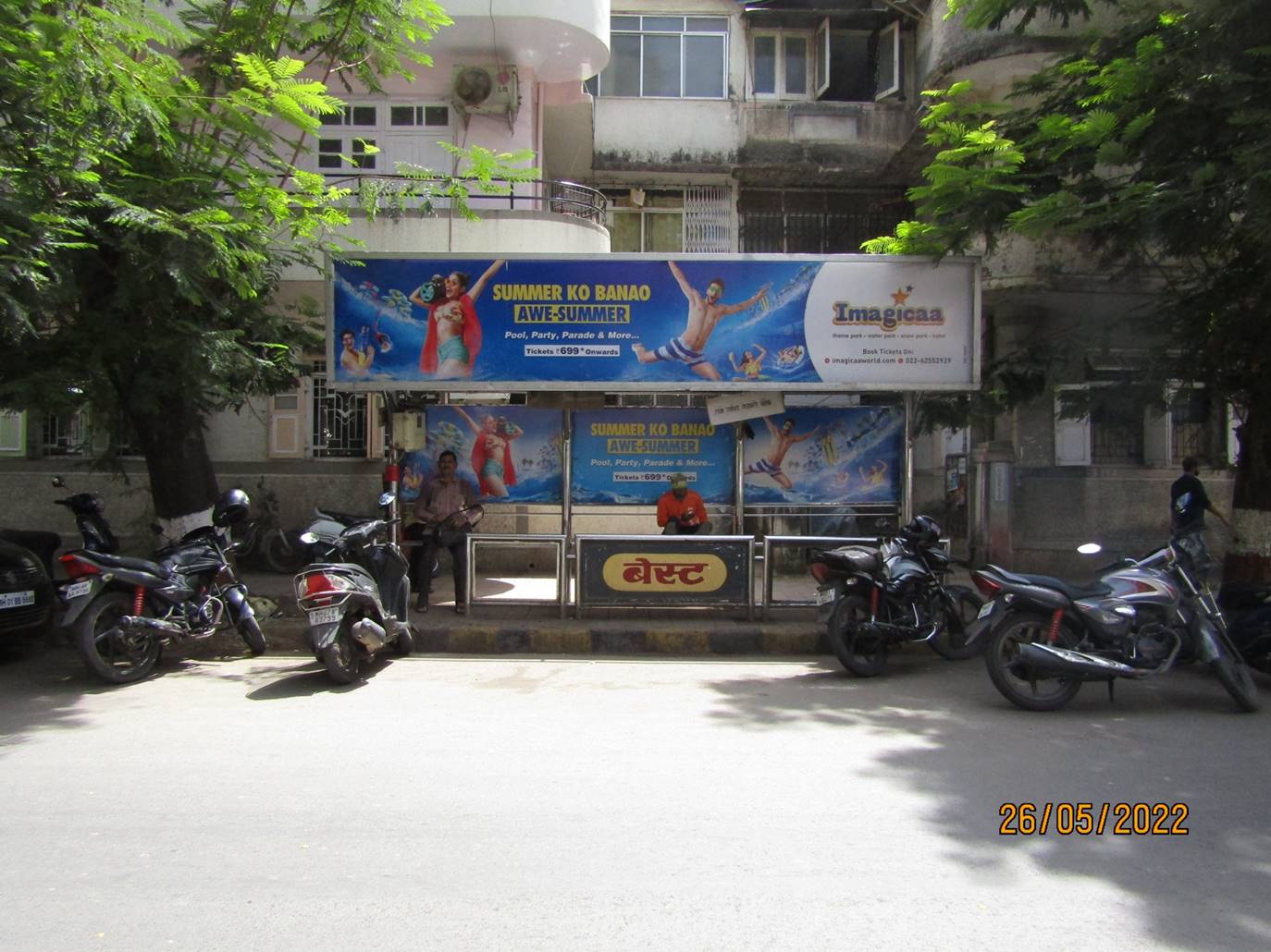 Bus Queue Shelter - Ranade Road - Dadar LJ Road Nr Sena Bhavan / Ranade Road, Dadar (W), Mumbai, Maharashtra Bus Queue Shelter - Ranade Road - Dadar LJ Road Nr Sena Bhavan / Ranade Road, Dadar (W), Mumbai, Maharashtra