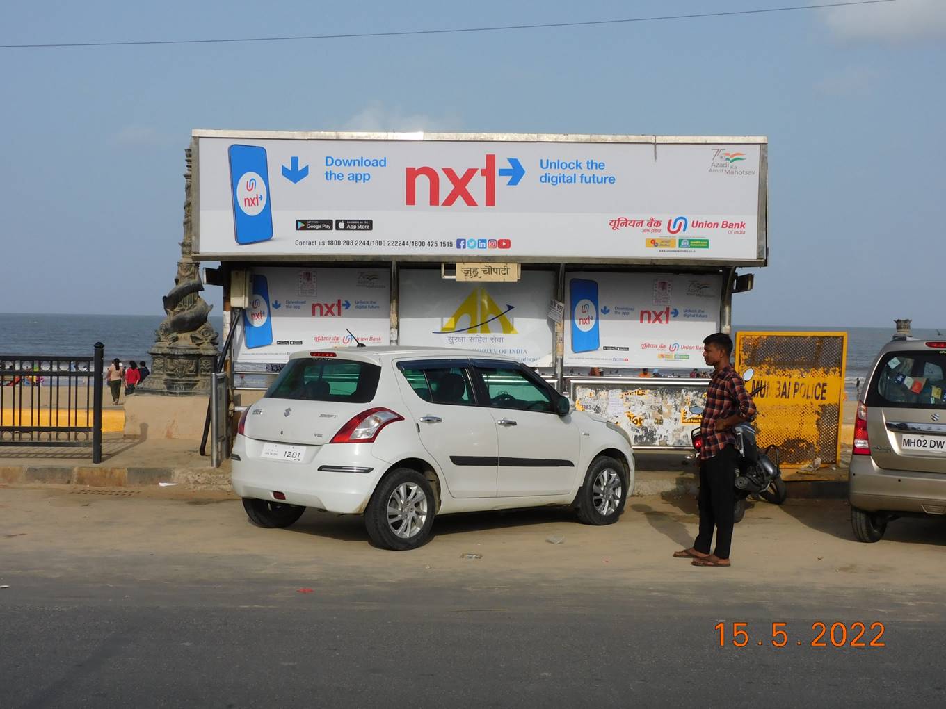 Bus Queue Shelter - Juhu Road - Juhu Beach Bus Station - Juhu Beach, Juhu, Mumbai, Maharashtra Bus Queue Shelter - Juhu Road - Juhu Beach Bus Station - Juhu Beach, Juhu, Mumbai, Maharashtra