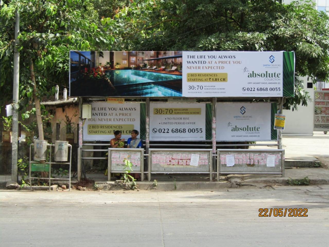 Bus Queue Shelter - AG Road - Outside Mirador Hotel, Andheri (E), Mumbai, Maharashtra Bus Queue Shelter - AG Road - Outside Mirador Hotel, Andheri (E), Mumbai, Maharashtra