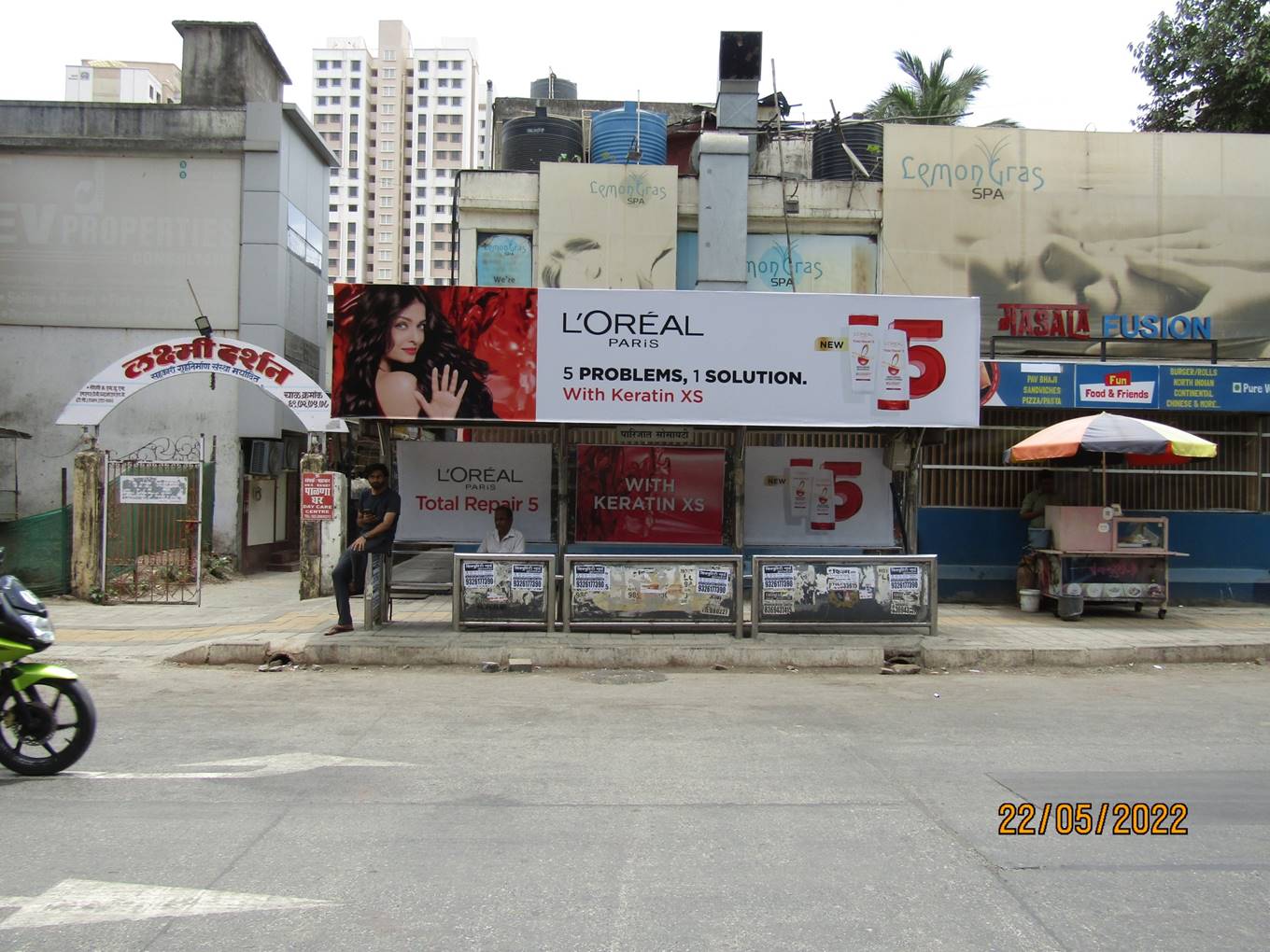 Bus Queue Shelter - Borasapada Road - Parijat Society, Kandivali W, Mumbai, Maharashtra Bus Queue Shelter - Borasapada Road - Parijat Society, Kandivali W, Mumbai, Maharashtra