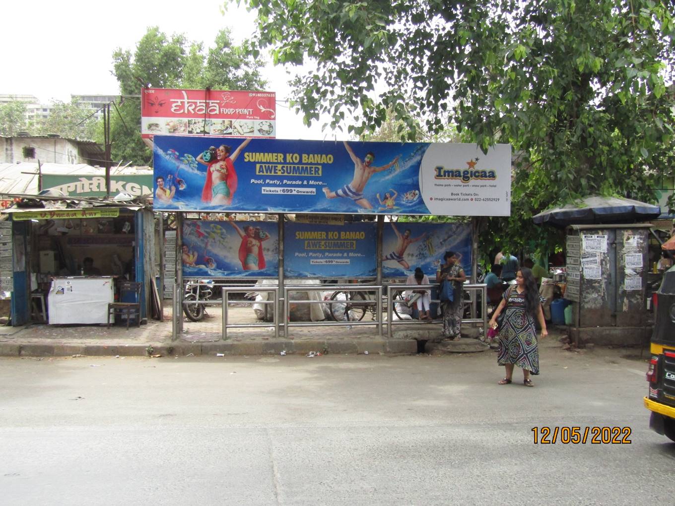 Bus Queue Shelter - SV Road - Kandivali S V Road,  Parekh Nagar,   Kandivali (W),   Mumbai,   Maharashtra