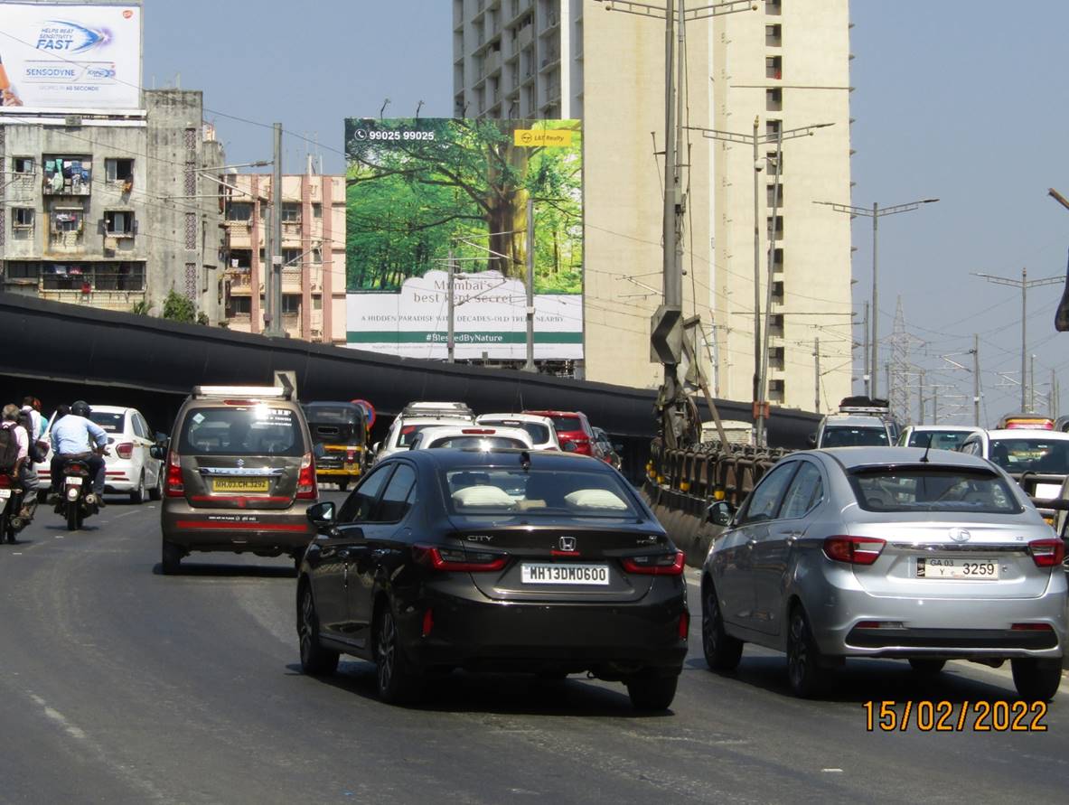 Billboard - WEH Malad Near Times Of India ET - WEH Malad Towards Kandivali - LHS, Western Express Highway, Mumbai, Maharashtra Billboard - WEH Malad Near Times Of India ET - WEH Malad Towards Kandivali - LHS, Western Express Highway, Mumbai, Maharashtra