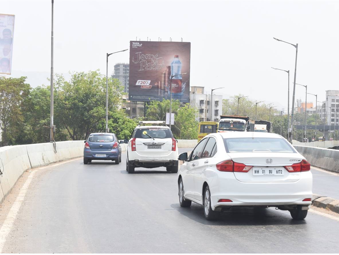 Billboard - Borivali Daulat Nagar ROB West to East MT - Link Road to WEH - RHS,   Western Suburbs,   Mumbai,   Maharashtra