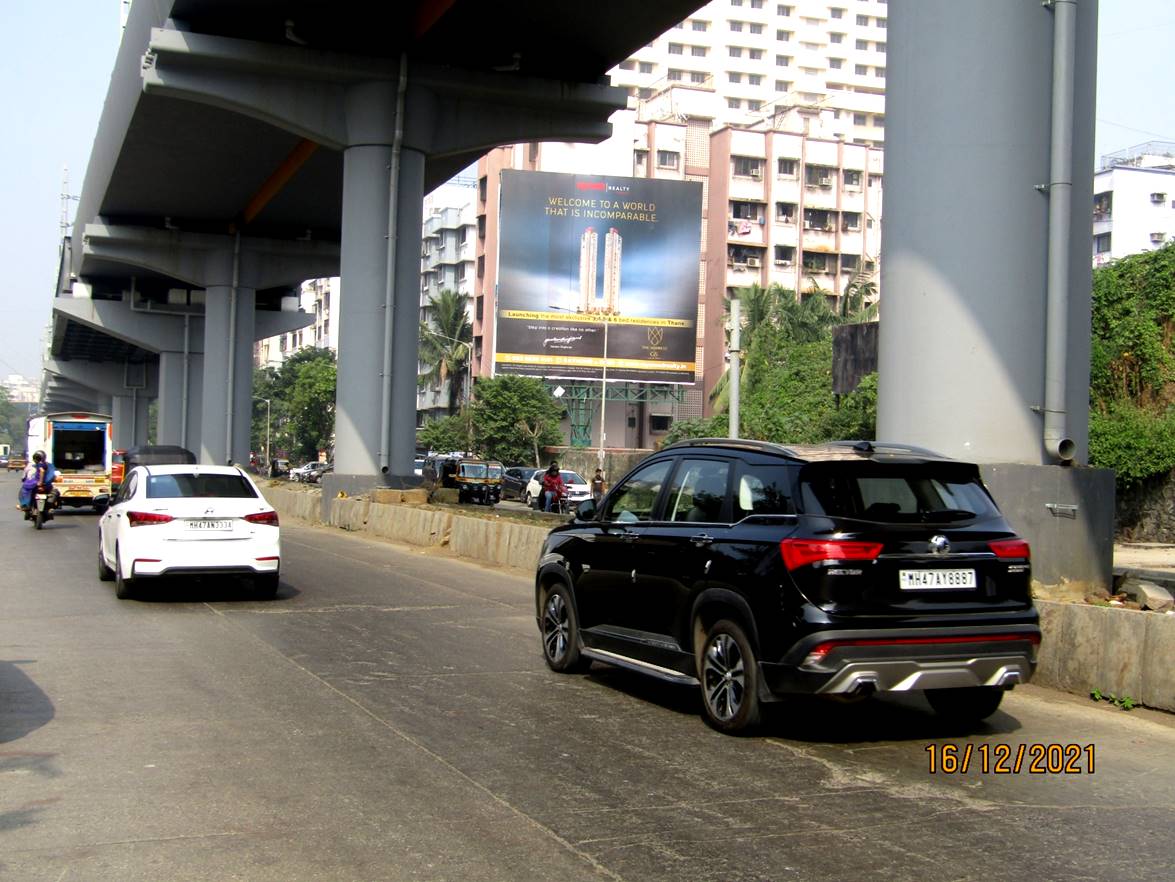 Billboard - Borivali Link Rd. ET - Borivali Towards Dahisar Link Road - RHS, Western Suburbs, Mumbai, Maharashtra Billboard - Borivali Link Rd. ET - Borivali Towards Dahisar Link Road - RHS, Western Suburbs, Mumbai, Maharashtra