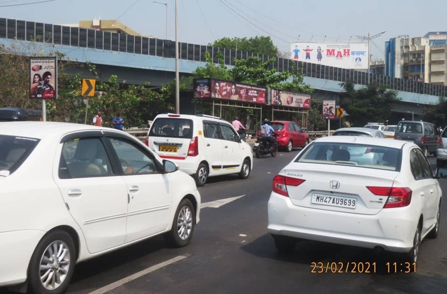 Street Furniture BQS - WEH Santacruz Milan Subway towards Airport - towards western express highway, Western Suburb, Mumbai, Maharashtra Street Furniture BQS - WEH Santacruz Milan Subway towards Airport - towards western express highway, Western Suburb, Mumbai, Maharashtra