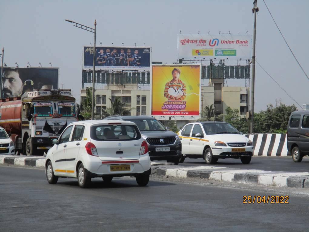 hoarding - Santacruz WEH traffic coming from Bandra Worli sealink to Airport-E/T - nr Bandra Worli sealink, Santacruz, Mumbai, Maharashtra hoarding - Santacruz WEH traffic coming from Bandra Worli sealink to Airport-E/T - nr Bandra Worli sealink, Santacruz, Mumbai, Maharashtra