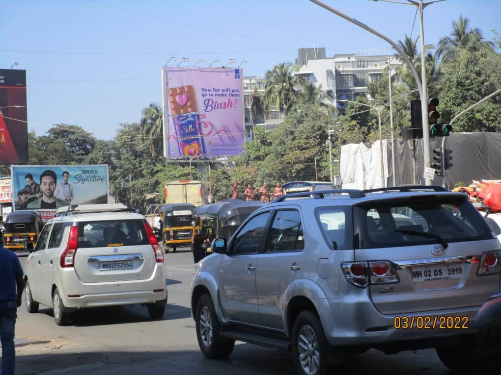 hoarding - Juhu JVPD Circle at Bus Depot RHS-E/T - nr Bus Depot, Juhu, Mumbai, Maharashtra hoarding - Juhu JVPD Circle at Bus Depot RHS-E/T - nr Bus Depot, Juhu, Mumbai, Maharashtra