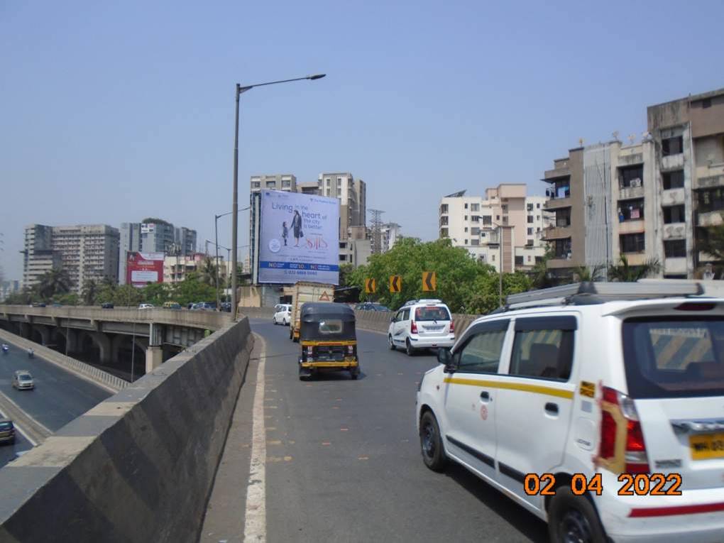 hoarding - SCLR Nr Amar Mahal Flyover RHS -M/T - Nr Amar Mahal,   SCLR,   Mumbai,   Maharashtra