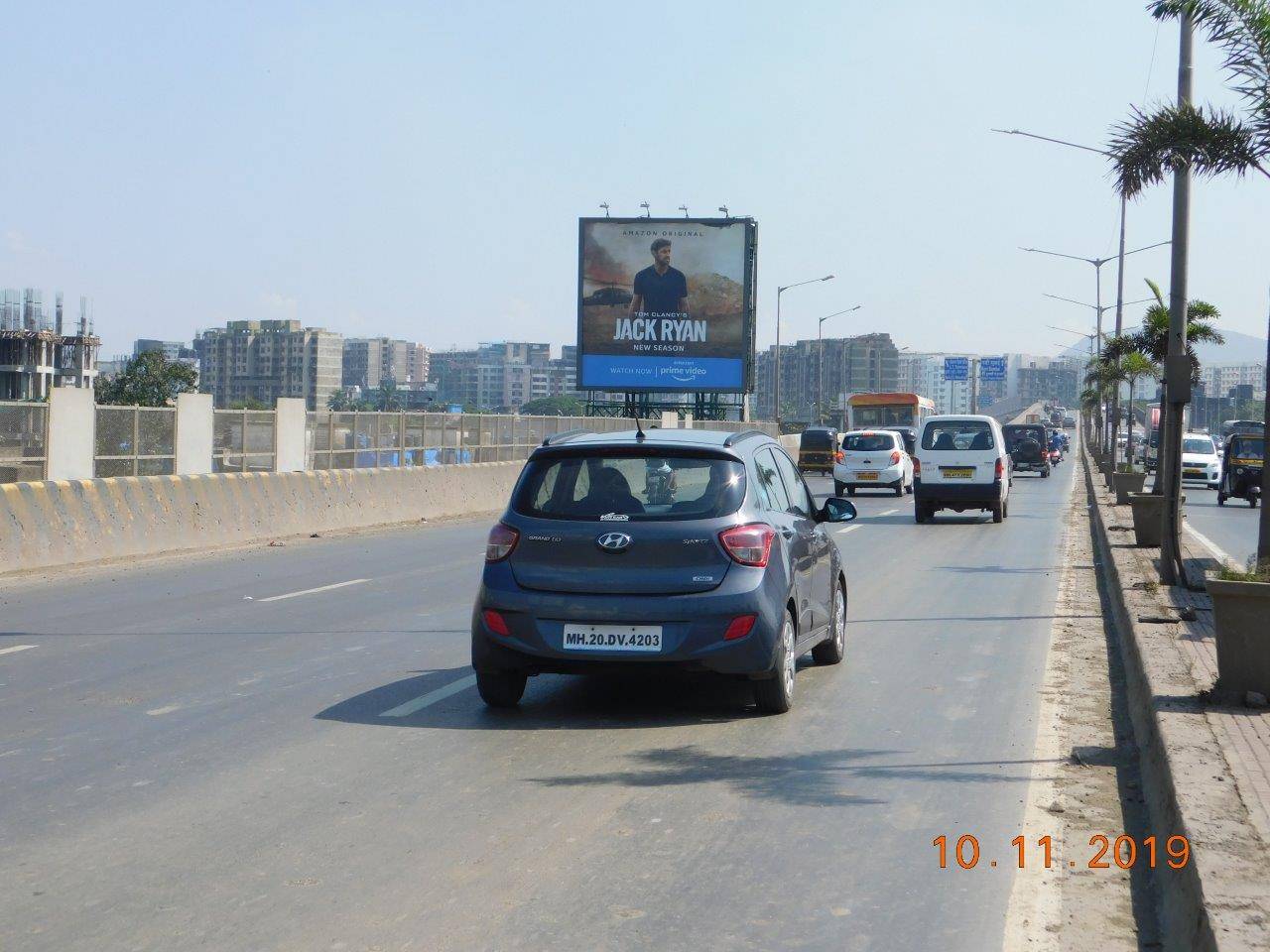 Hoarding - BKC to SCLR LHS Towards EEH 2nd - Near Tilak Nagar Terminus, SCLR, Mumbai, Maharashtra Hoarding - BKC to SCLR LHS Towards EEH 2nd - Near Tilak Nagar Terminus, SCLR, Mumbai, Maharashtra
