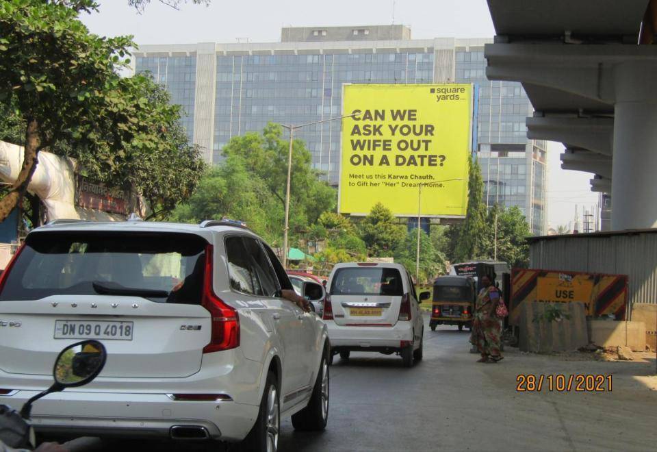Hoarding - On Link Road Near Eskay Resort-E/T - towards borivali,   Borivali,   Mumbai,   Maharashtra