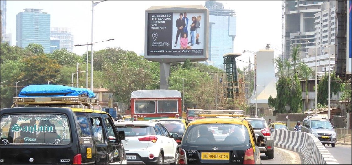 Billboard - Mahalaxmi Junction opp Race Course -,   andheri,   Mumbai,   Maharashtra