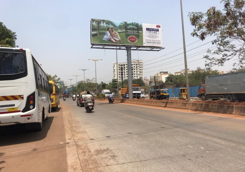Gantry - Near Yogeshwar Hotel - Facing Badlapur - In city, Badlapur (E), Mumbai, Maharashtra Gantry - Near Yogeshwar Hotel - Facing Badlapur - In city, Badlapur (E), Mumbai, Maharashtra