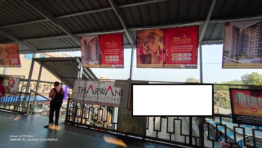 Station Boards - On FOB,  Badlapur - On FOB,  Badlapur,   Badlapur,   Mumbai,   Maharashtra