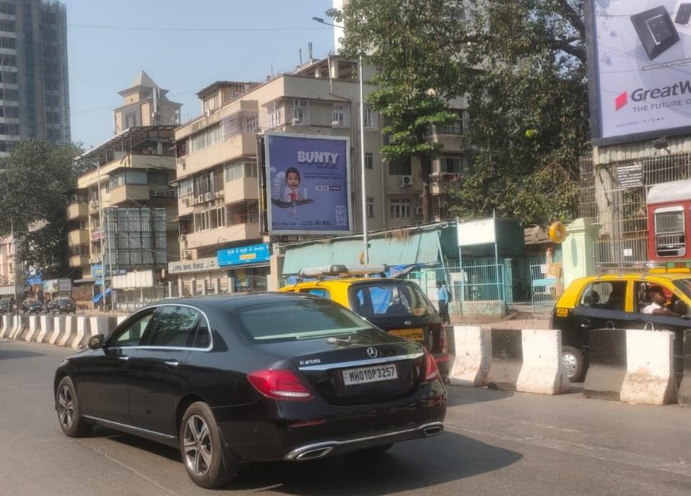 Hoarding - Worli Naka Junction - Near Canara Bank, Worli, Mumbai, Maharashtra Hoarding - Worli Naka Junction - Near Canara Bank, Worli, Mumbai, Maharashtra