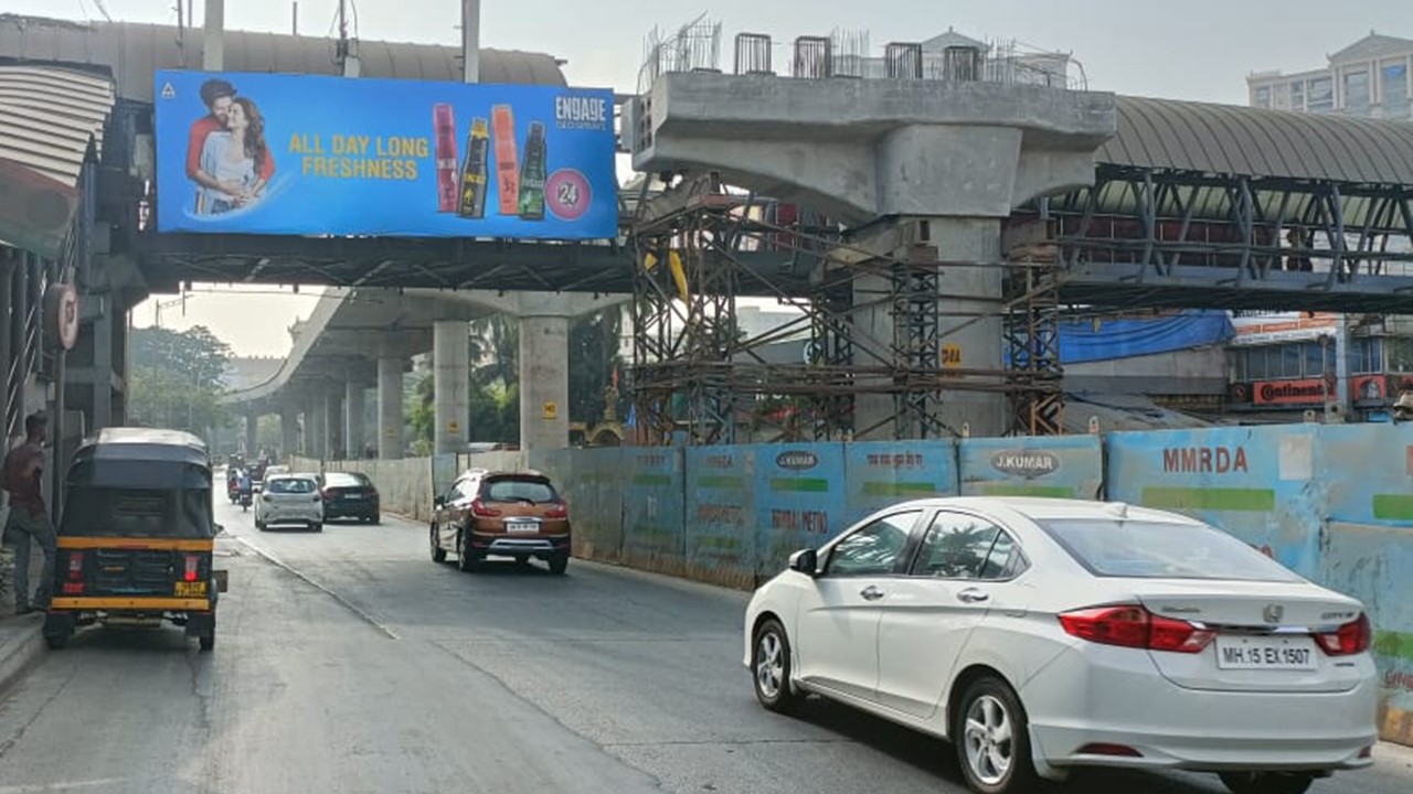 Gantry - JVLR minipunjab - Towards EEH, Powai, MUMBAI, Maharashtra Gantry - JVLR minipunjab - Towards EEH, Powai, MUMBAI, Maharashtra