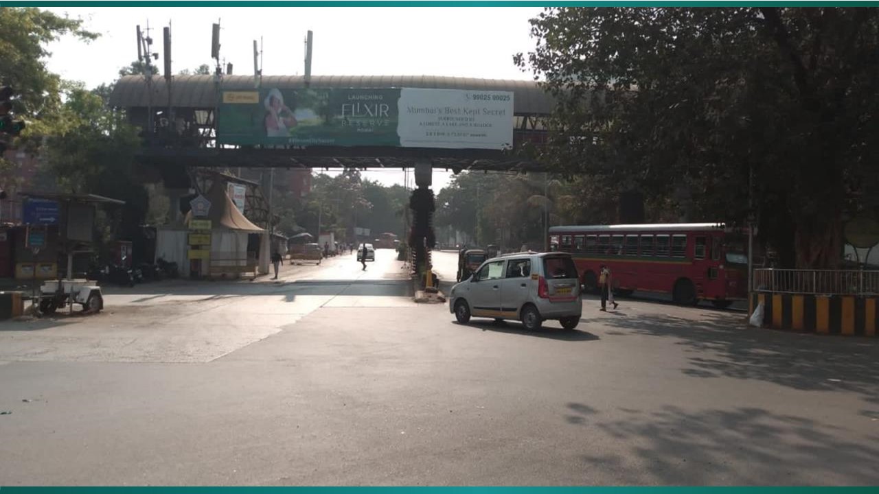 Gantry - L&T GATES JVLR TOWARDS JVLR - L&T office towards JVLR, JVLR, MUMBAI, Maharashtra Gantry - L&T GATES JVLR TOWARDS JVLR - L&T office towards JVLR, JVLR, MUMBAI, Maharashtra