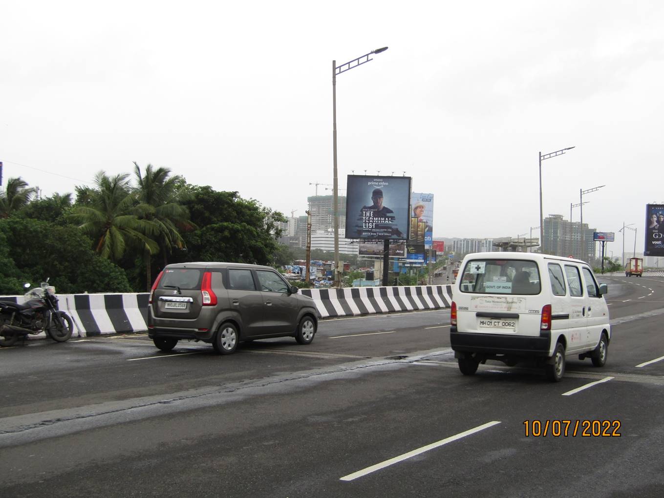 Hoarding - Bandra ROB 1st LHS,   Bandra,   Mumbai,   Maharashtra