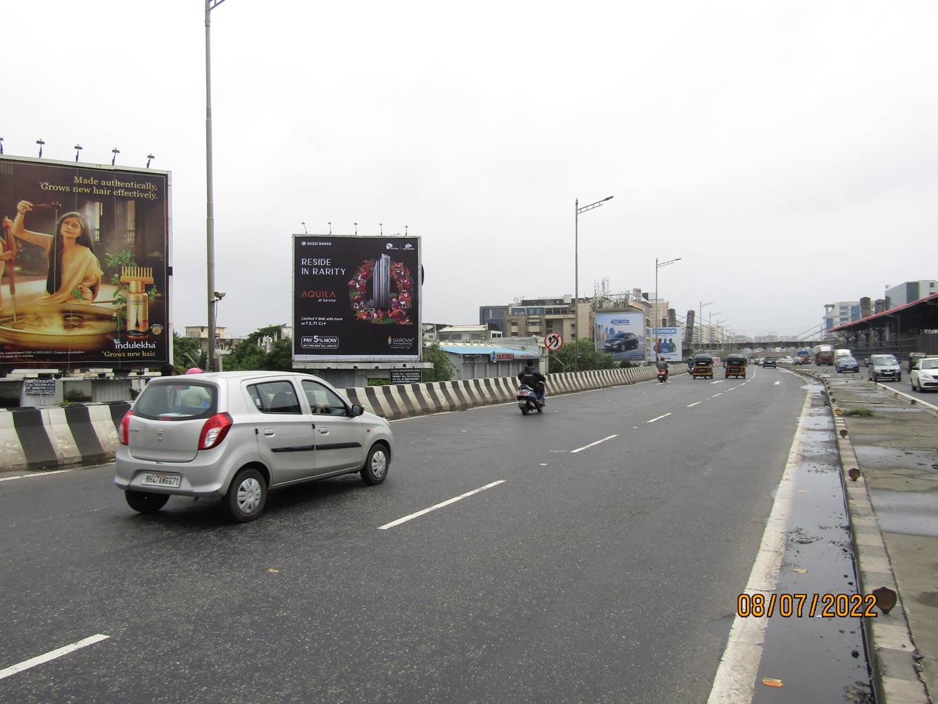 Hoarding - Andheri Jog Flyover ( Nr Sai Service ), Andheri, Mumbai, Maharashtra Hoarding - Andheri Jog Flyover ( Nr Sai Service ), Andheri, Mumbai, Maharashtra