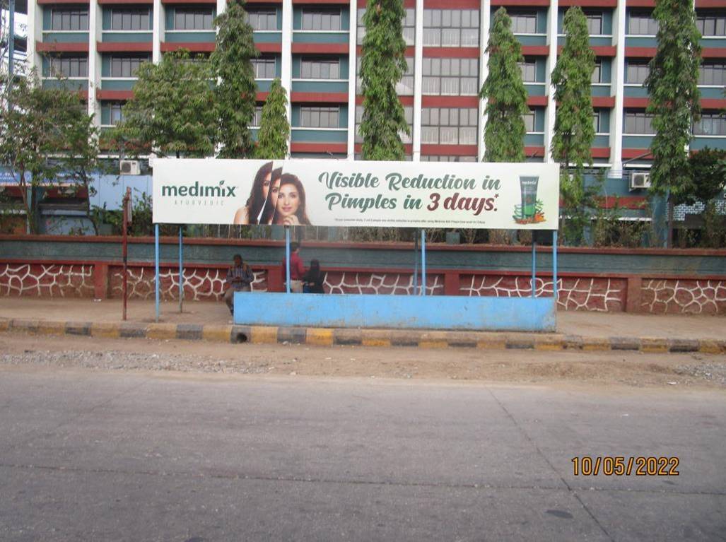 Bus Queue Shelter - R.T.O. Office / Sector 16., Vashi, Navi Mumbai, Maharashtra Bus Queue Shelter - R.T.O. Office / Sector 16., Vashi, Navi Mumbai, Maharashtra