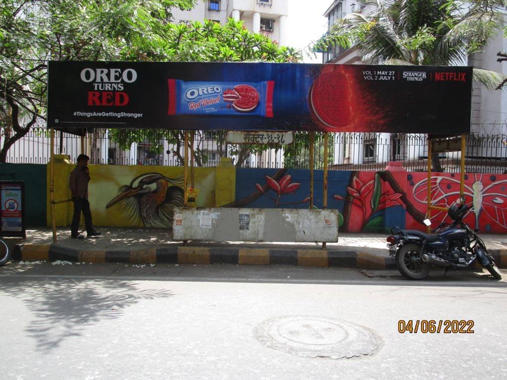Bus Queue Shelter - Nerul Sector 16/18 Nerul /Breedge View Bldg,   Nerul,   Navi Mumbai,   Maharashtra