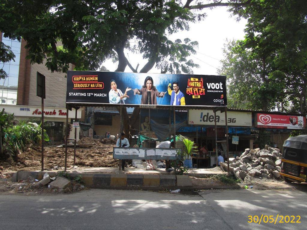 Bus Queue Shelter - Shalimar.,   MIDC,   Navi Mumbai,   Maharashtra