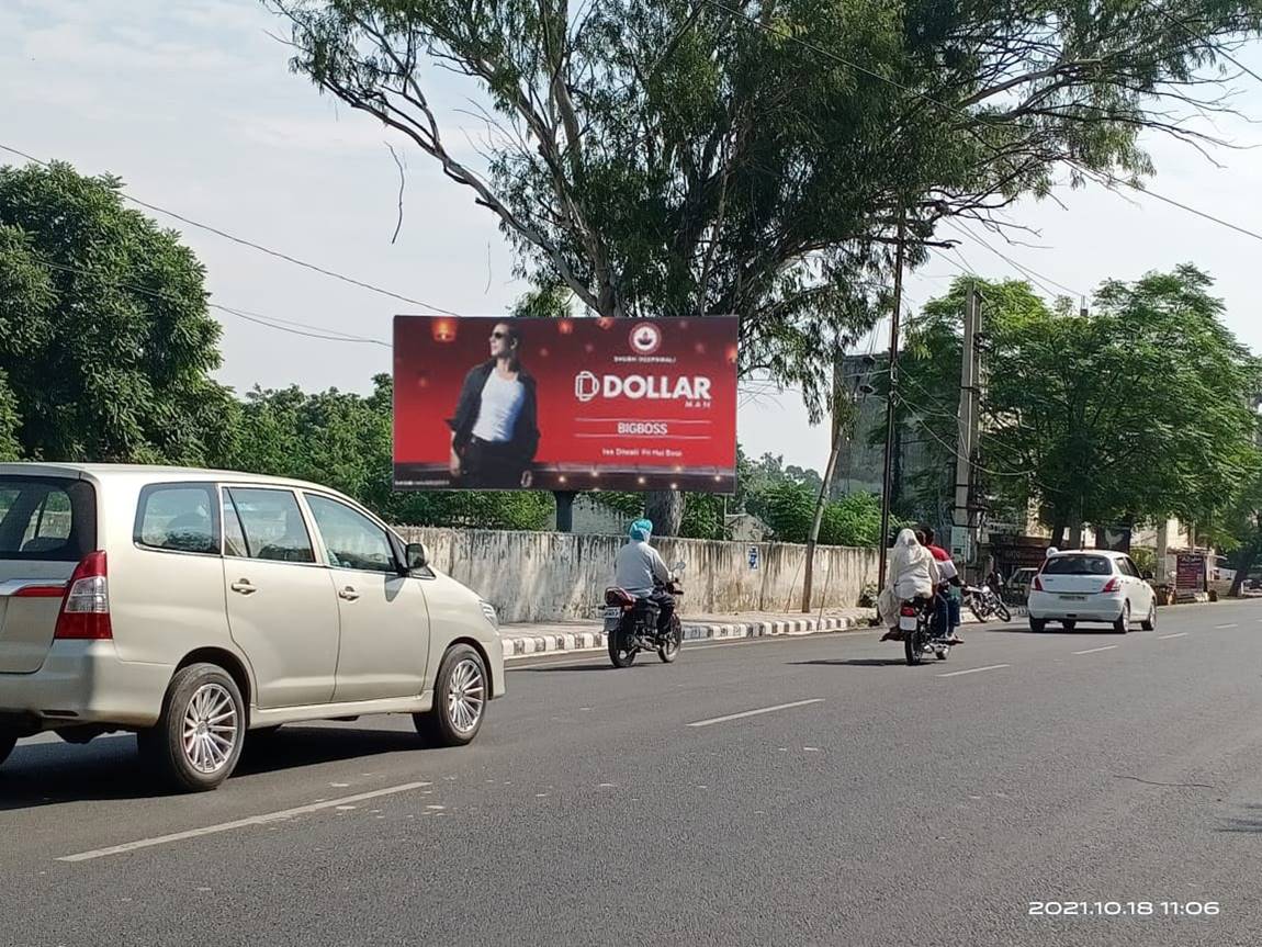 Unipole - Putlighar Road, Amritsar, Punjab Unipole - Putlighar Road, Amritsar, Punjab
