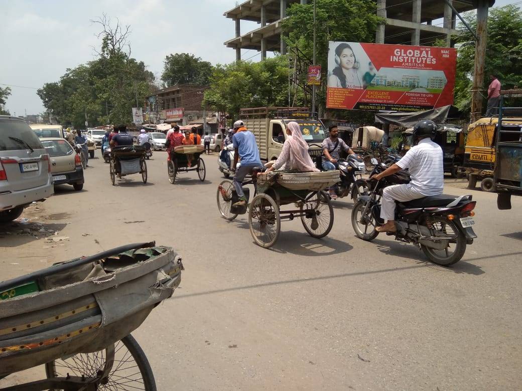 Unipole - Court Road near Bus Stand, Batala, Punjab Unipole - Court Road near Bus Stand, Batala, Punjab