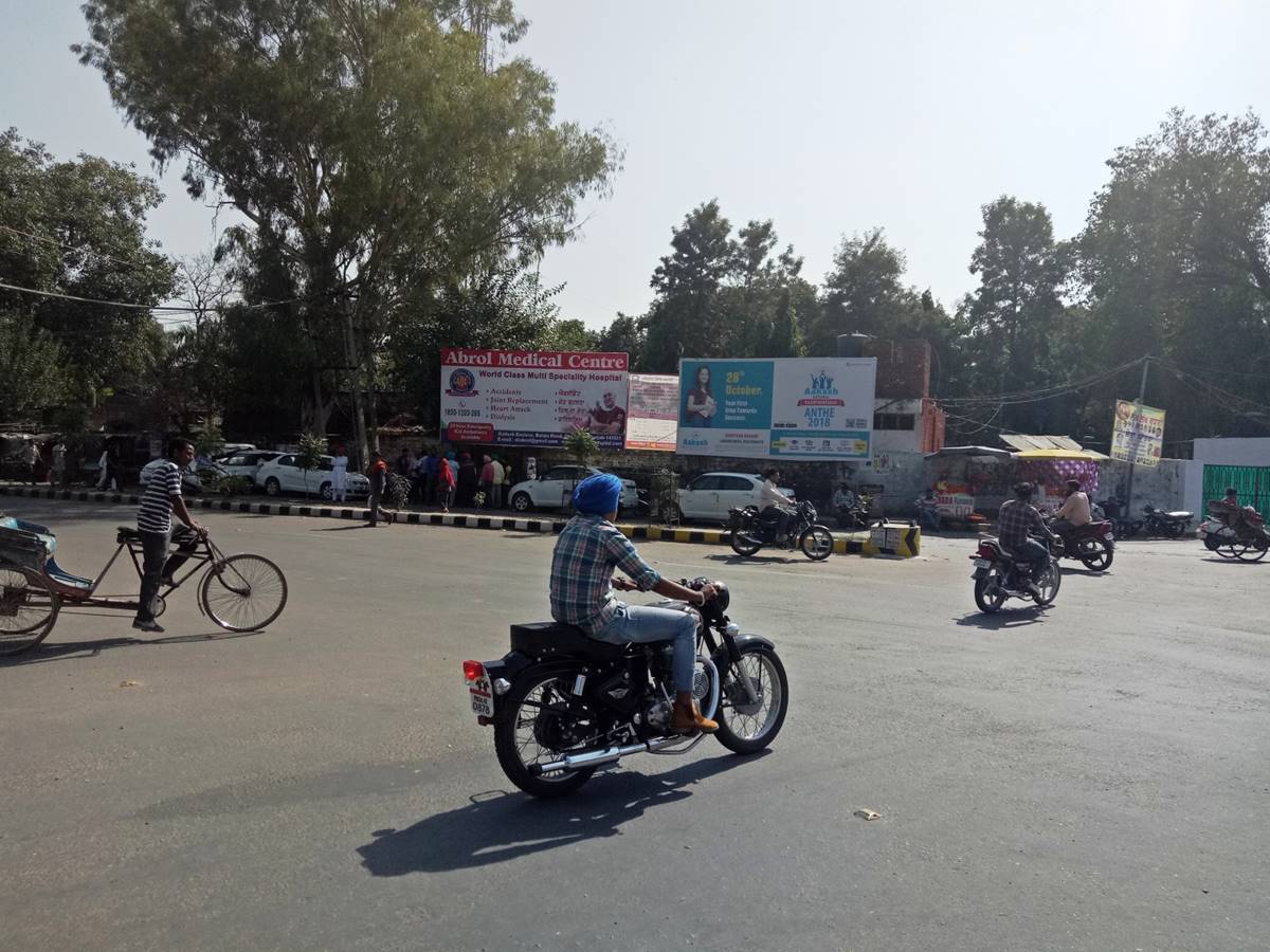Unipole - jahaj Chowk, Gurdaspur, Punjab Unipole - jahaj Chowk, Gurdaspur, Punjab