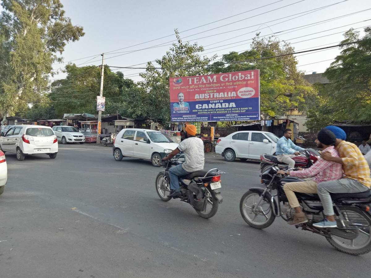 Unipole - Opp Bus Stand, Gurdaspur, Punjab Unipole - Opp Bus Stand, Gurdaspur, Punjab