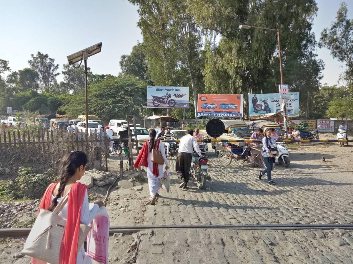 Unipole - Railway Crossing, Gurdaspur, Punjab Unipole - Railway Crossing, Gurdaspur, Punjab