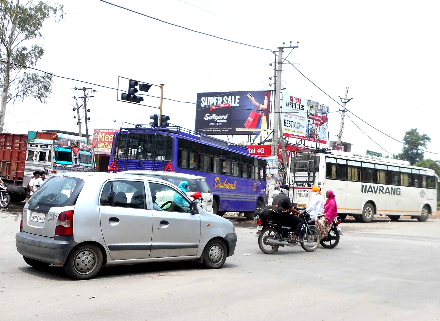 Billboard - Old Bus Stand, Tarantaran Belt, Punjab Billboard - Old Bus Stand, Tarantaran Belt, Punjab