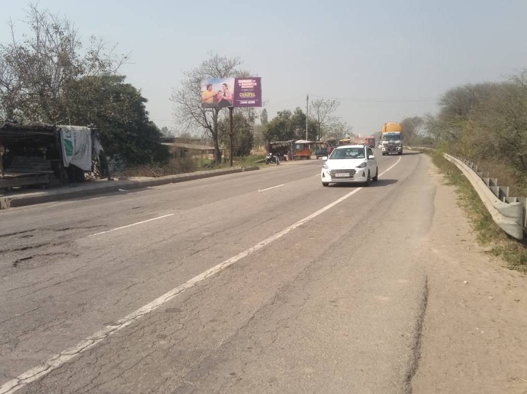 Billboard - Sus Tangori, Chandigarh, Punjab Billboard - Sus Tangori, Chandigarh, Punjab