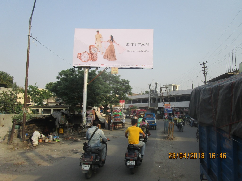 Unipole-Jwalapur Railway Crossing, Haridwar, Uttarakhand Unipole-Jwalapur Railway Crossing, Haridwar, Uttarakhand