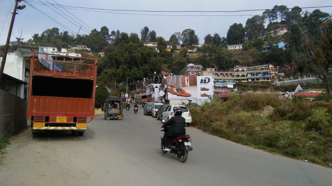 Unipole-Nr. Bajaj Showroom, Pithoragarh, Uttarakhand