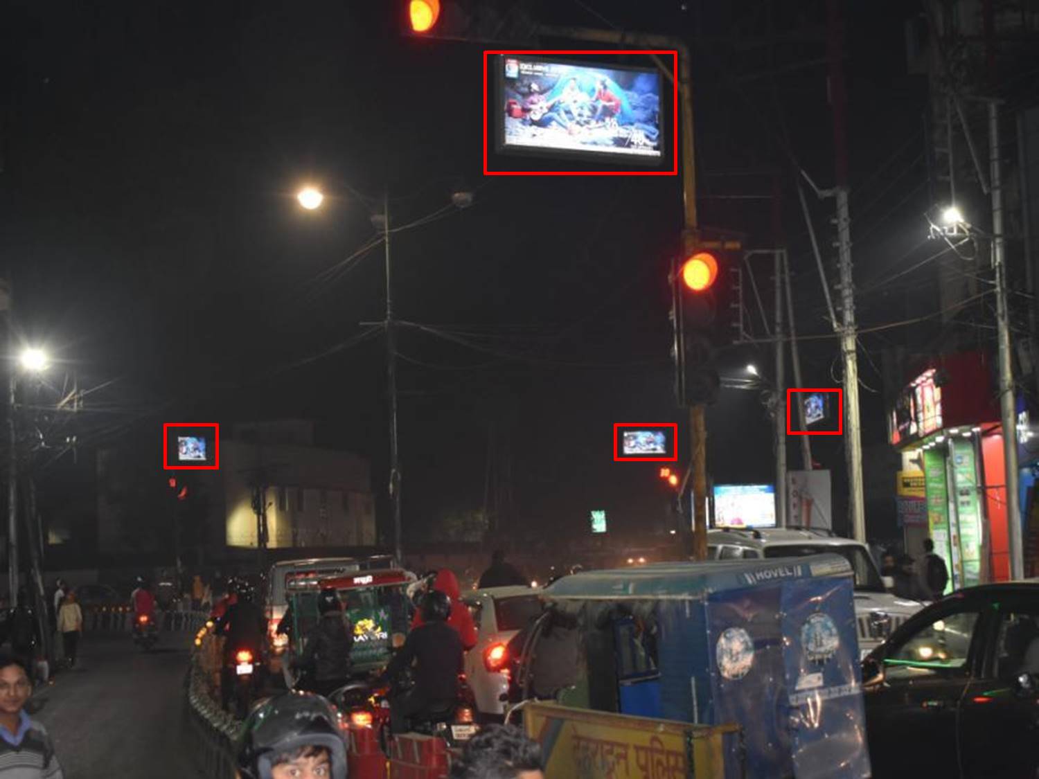 Traffic Signals-Darshan Lal Chowk, Dehradoon, Uttarakhand