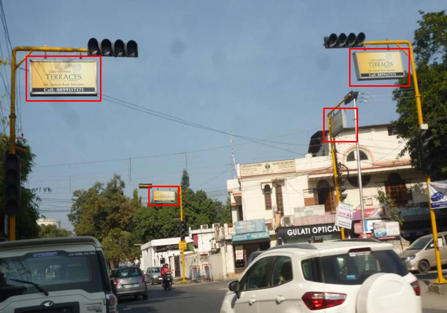 Traffic Signals-Municipal Chowk, Dehradoon, Uttarakhand Traffic Signals-Municipal Chowk, Dehradoon, Uttarakhand