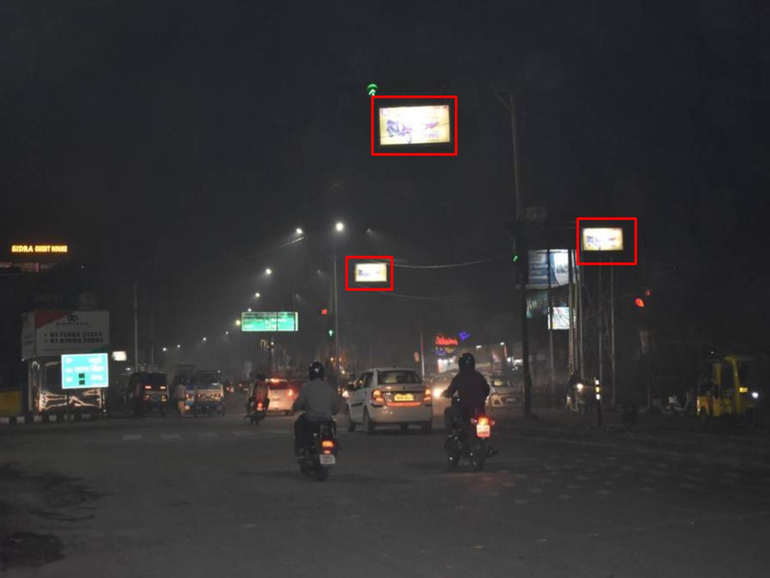 Traffic Signals-Shimla Byepass Chowk, Dehradoon, Uttarakhand Traffic Signals-Shimla Byepass Chowk, Dehradoon, Uttarakhand