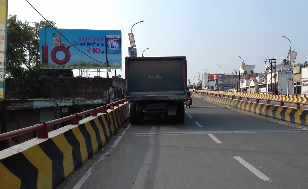 Billboard-Double fatak, Najibabad, Uttar Pradesh, Billboard-Double fatak, Najibabad, Uttar Pradesh,
