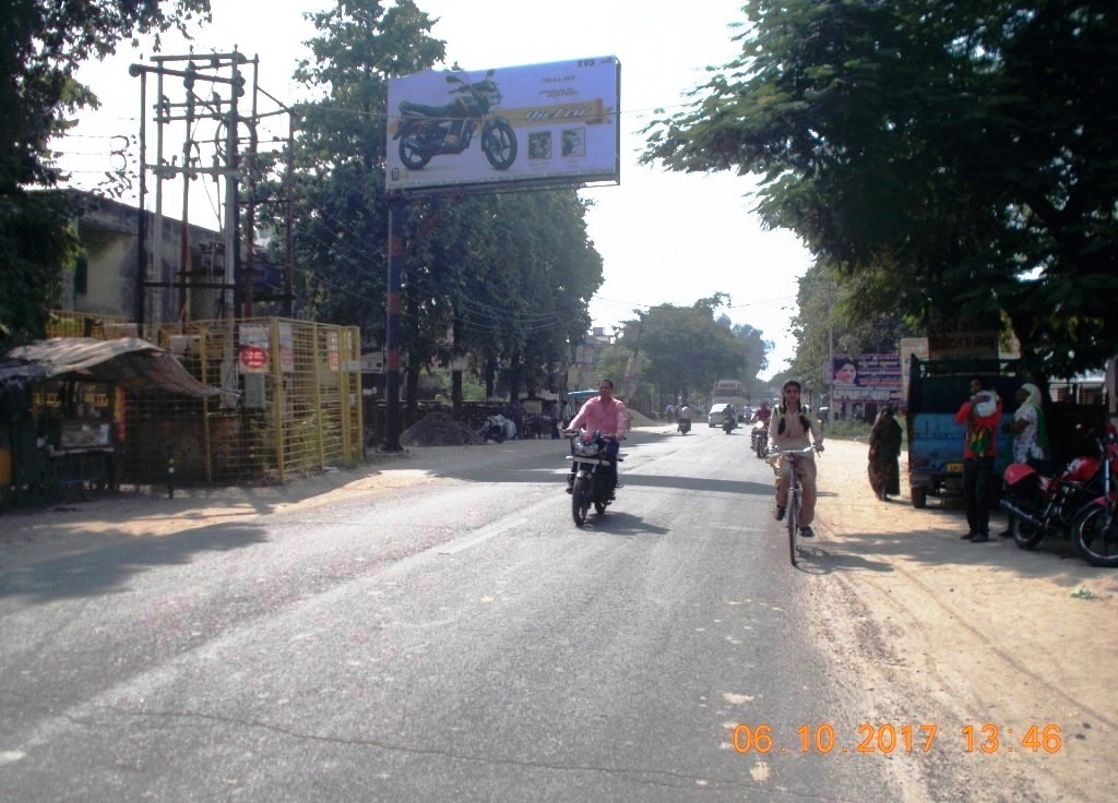 Unipole-RSM Chowk fcg Haridwar Road, Dhampur, Uttar Pradesh, 