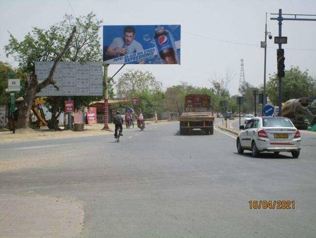 Unipole - Fatehabad Road, Agra, Uttar Pradesh Unipole - Fatehabad Road, Agra, Uttar Pradesh