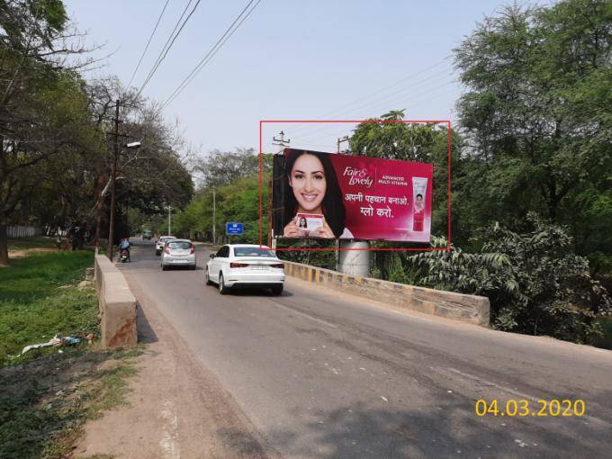 Unipole - Cantt ganga kuti, Kanpur, Uttar Pradesh Unipole - Cantt ganga kuti, Kanpur, Uttar Pradesh