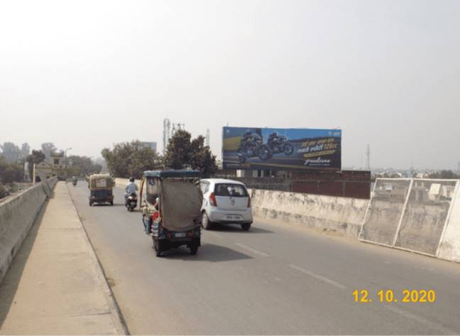 Billboard - Choupla Flyover, Bareilly, Uttar Pradesh Billboard - Choupla Flyover, Bareilly, Uttar Pradesh