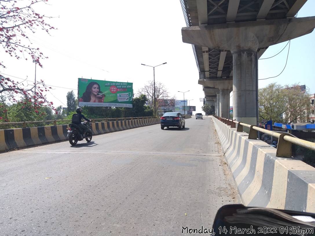 Unipole - Nishatganj Flyover, Lucknow, Uttar Pradesh Unipole - Nishatganj Flyover, Lucknow, Uttar Pradesh