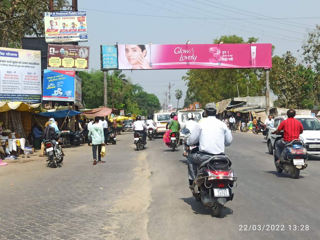 Gantry-Asuran fcg Dharmshala, Gorakhpur, Uttar Pradesh Gantry-Asuran fcg Dharmshala, Gorakhpur, Uttar Pradesh