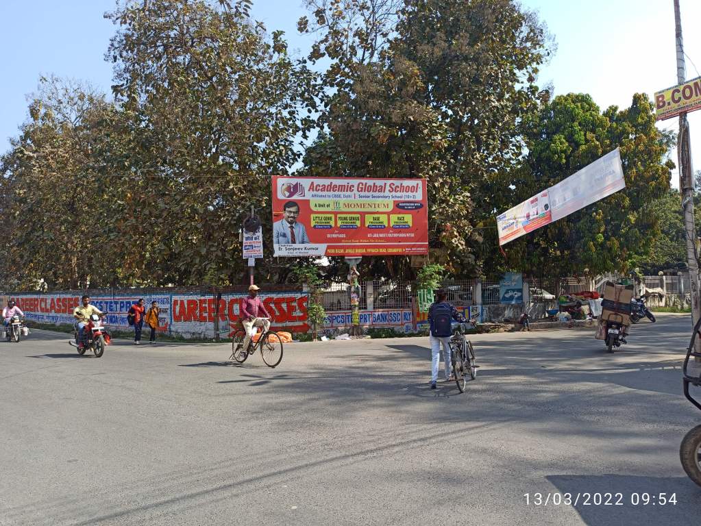 Unipole-Hariom Nagar, Gorakhpur, Uttar Pradesh Unipole-Hariom Nagar, Gorakhpur, Uttar Pradesh