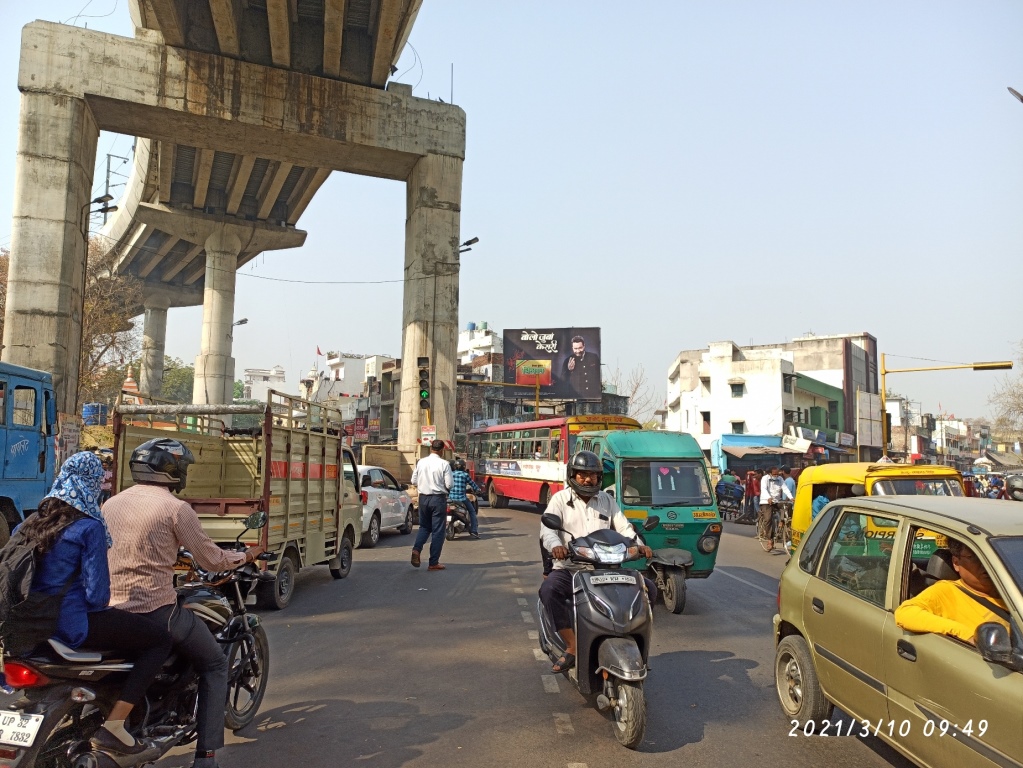 Billboard - Movaiya Tiraha Fcg. Charbagh, Lucknow, Uttar Pradesh Billboard - Movaiya Tiraha Fcg. Charbagh, Lucknow, Uttar Pradesh