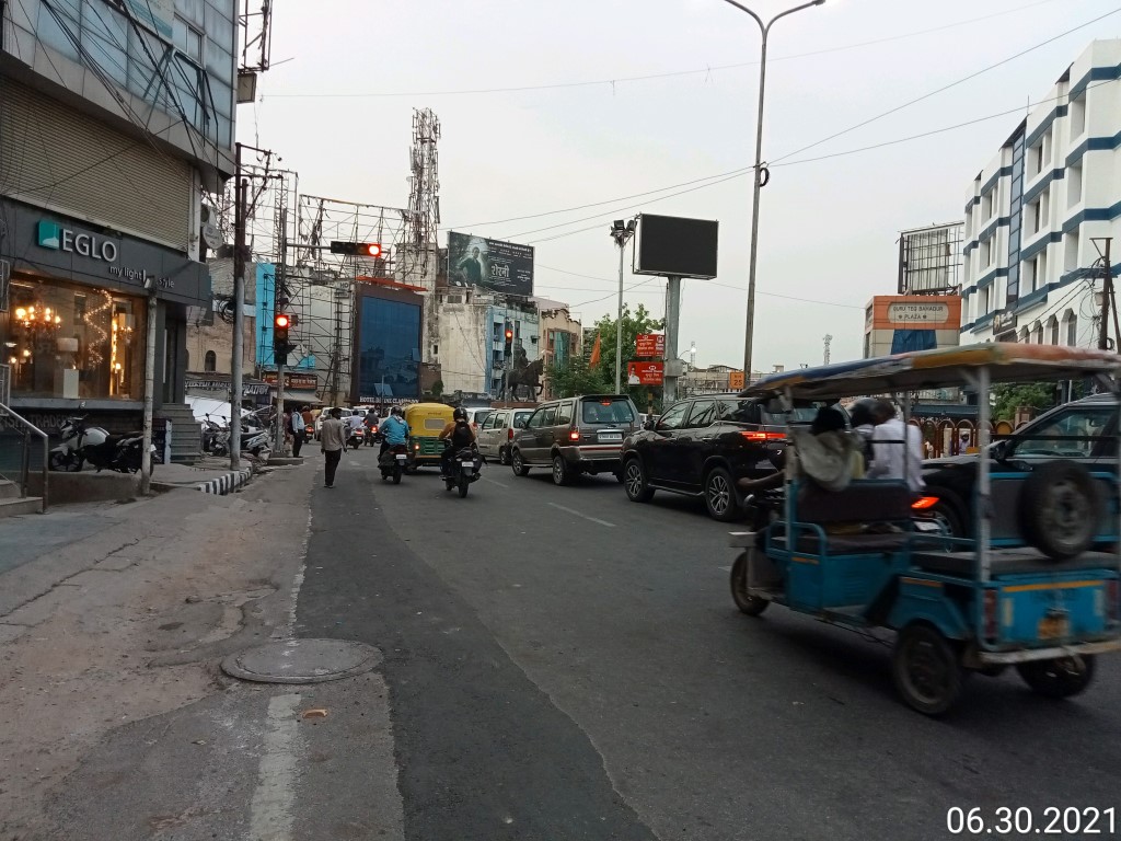 Billboard - Hussainganj Chauraha Fcg. Charbagh, Lucknow, Uttar Pradesh Billboard - Hussainganj Chauraha Fcg. Charbagh, Lucknow, Uttar Pradesh